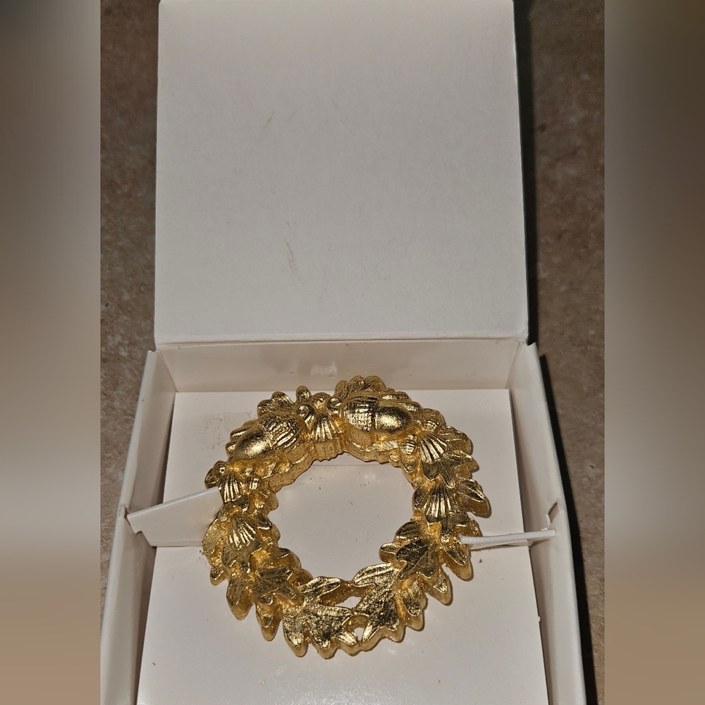 Collectible Margaret Furlong Oak & Acorn